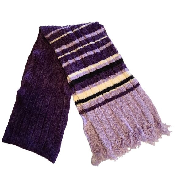 Super soft purple scarf - Picture 1 of 3